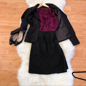 Elie Tahari Black Luxury 3-Piece Suit Set size 0-2